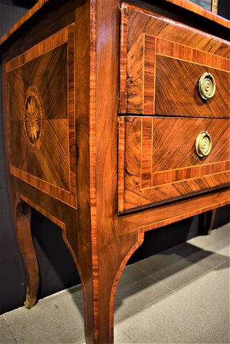 Chest with 2 drawer